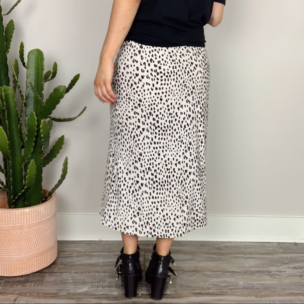 Meet Me In The Midi Speckled Skirt Small LAST ONE - Picture 4 of 8